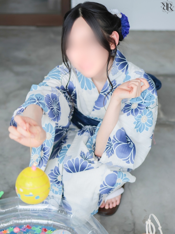 白咲かれん