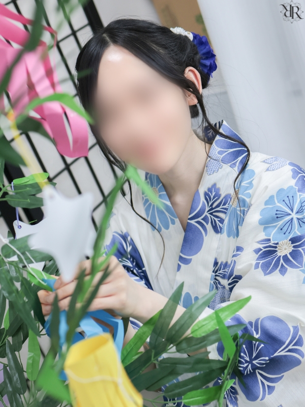 白咲かれん