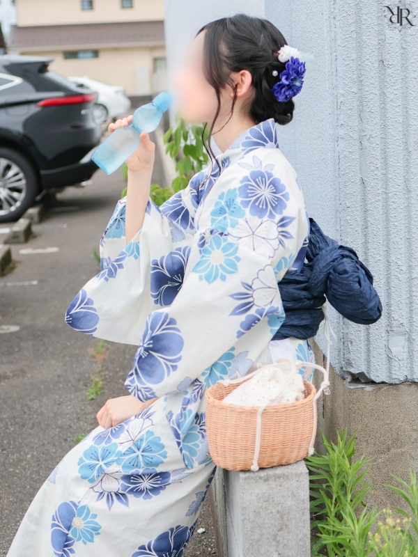 白咲かれん